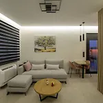 Modern House Katoikia Pyrgos