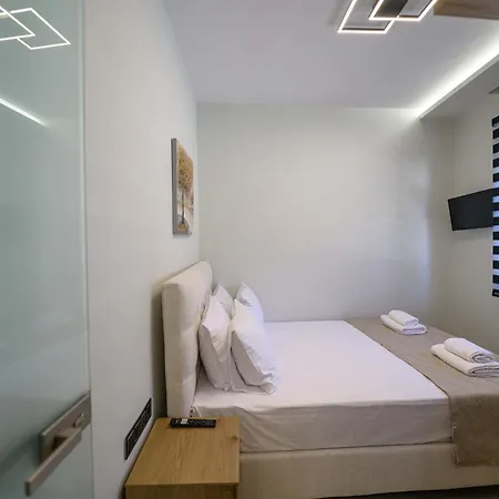Modern House Katoikia Pyrgos