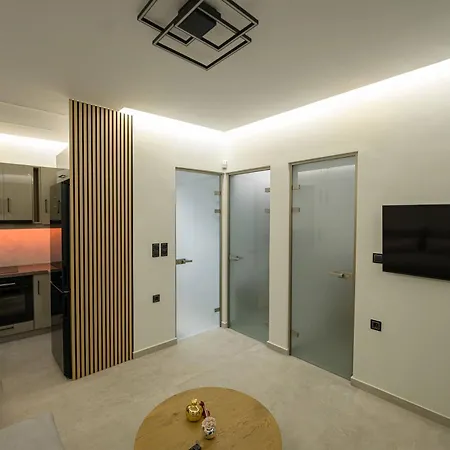 Modern House Katoikia Pyrgos