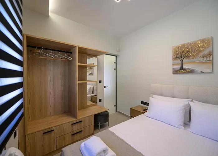 Modern House Katoikia Pyrgos Пиргос