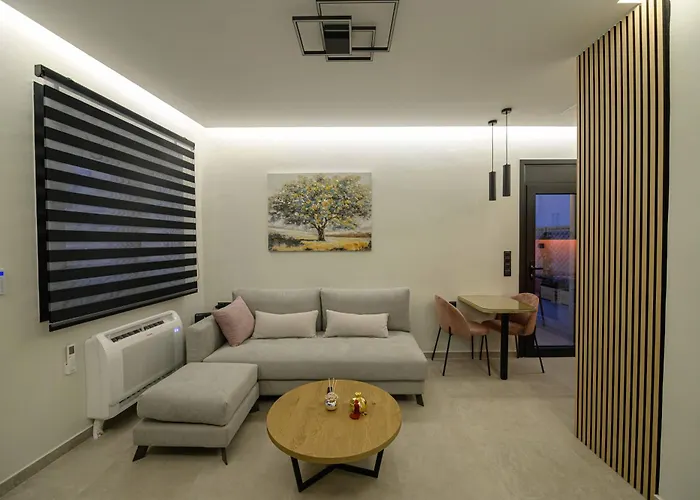 Modern House Katoikia Pyrgos