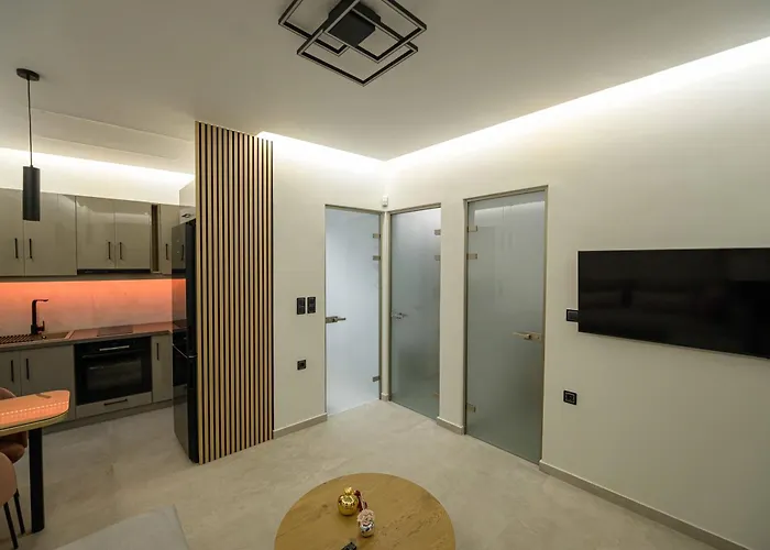 Modern House Katoikia Pyrgos